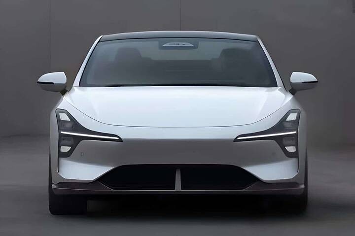 Xpengs-Mona-F59-1536x1023