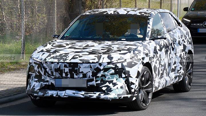 Following the Mazda6e comes a new SUV, the electric Mazda CX-6e has been spotted in Europe 1