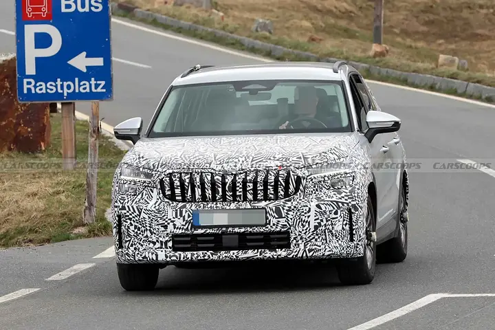 2027-Skoda-Kodiaq-Facelift--newcarscoops-2-2048x1366