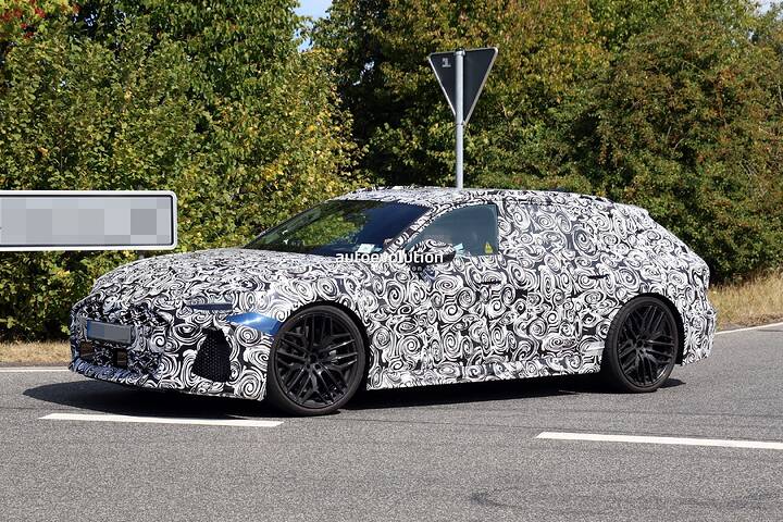imgi_39_audis-all-new-rs-6-avant-spied-should-the-bmw-m5-touring-worry-about-it_6