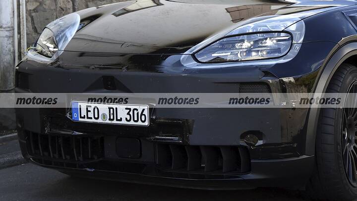 Porsche is preparing an electric Cayenne Coupé Turbo GT that promises insane figures.