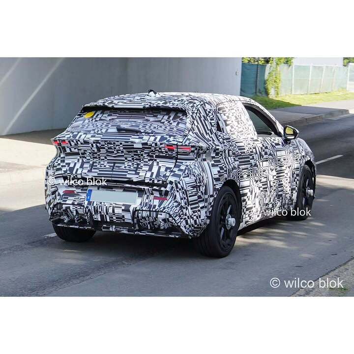 Cupra Raval spied- the rebellious cousin of the Volkswagen ID.2!#cupra #raval #cupraraval #prot (4)