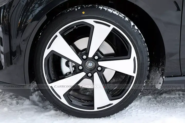 VW-ID-Polo-R-Line-Scoop-SH-Proshots-18-2048x1366