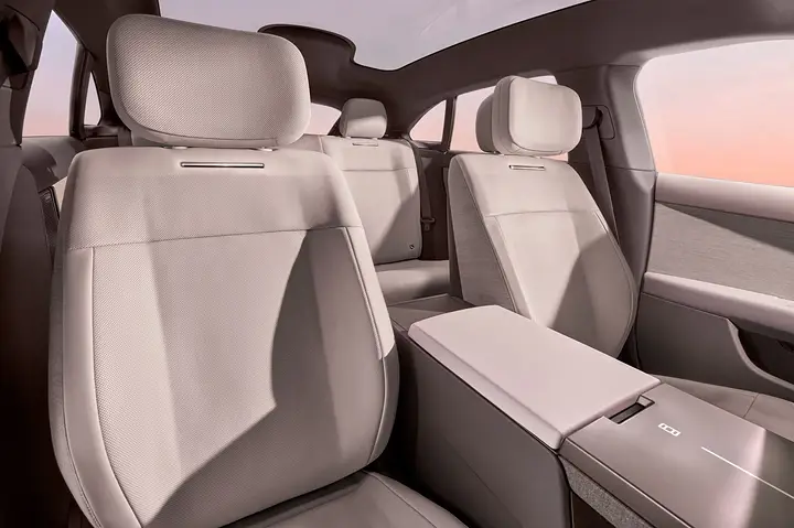 Range-Rover-GT-Preview-06-2048x1365
