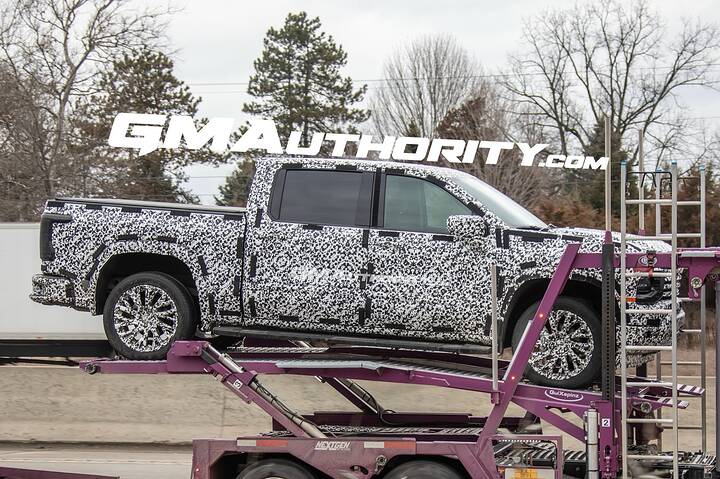 imgi_74_2027-Chevrolet-Silverado-1500-High-Country-Prototype-Spy-Shots-February-2026-Light-Camo-Exterior-001