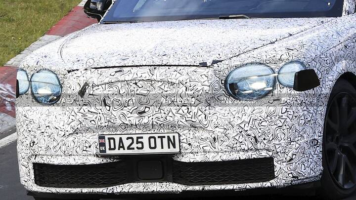 bentley-urban-suv-luxury-fotos-espia-2027-nurburgring-2025110509-1760443538_7