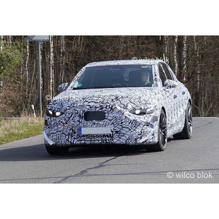 2027 Mercedes-Benz E-Class EV-newcarscoops-e5f