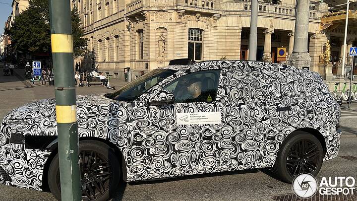 audi-sq9-2027-546d6-c770408092025155154_5