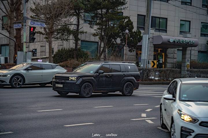 thumb_Santa Fe plug-in hybrid_newcarscoops_6274_950x634