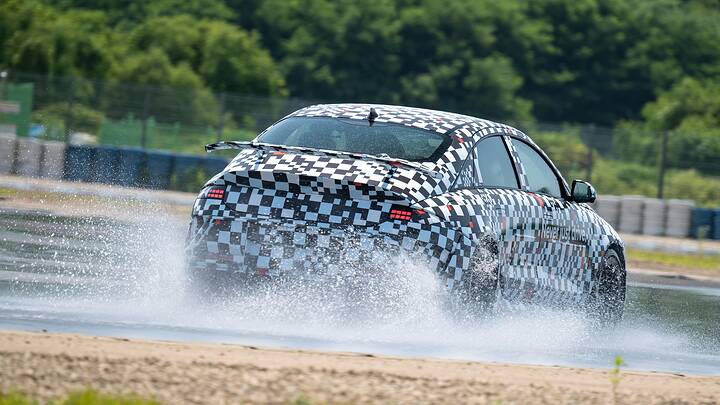 imgi_8_2026-hyundai-ioniq-6-n-prototype-13