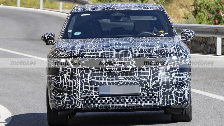 BMW ya tiene listo el iX3 más potente que verás pronto… no es un M puro, pero te va a sobrar 1