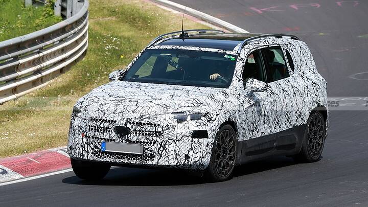 El nuevo Mercedes GLB 2027 se enfrenta a Nürburgring en unas pruebas vitales para el desarrollo 1