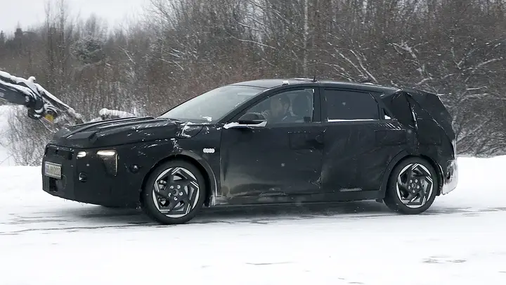 Kia Ceed spyshots 2025-4