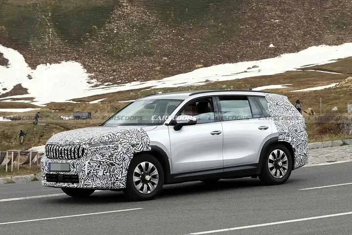 2027-Skoda-Kodiaq-Facelift-newcarscoops-13-2048x1366