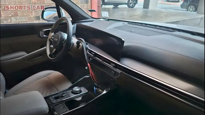2024 Kia Sorento Facelift Spied Inside image
