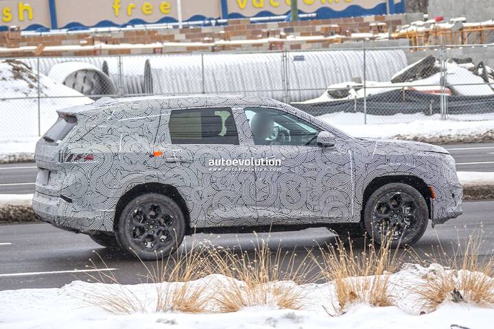 newcarscoops_ 2027 Nissan Rogue(8)