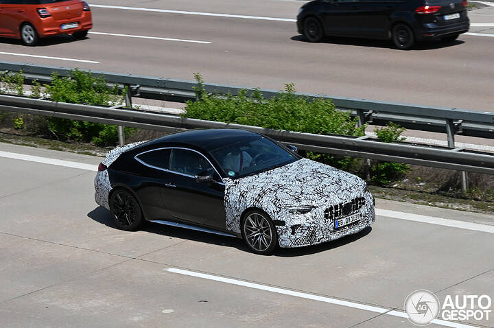 mercedes-amg-cle-63-c236-newcarscoops-7