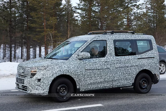 2024-Ford-Tourneo-Courier-6