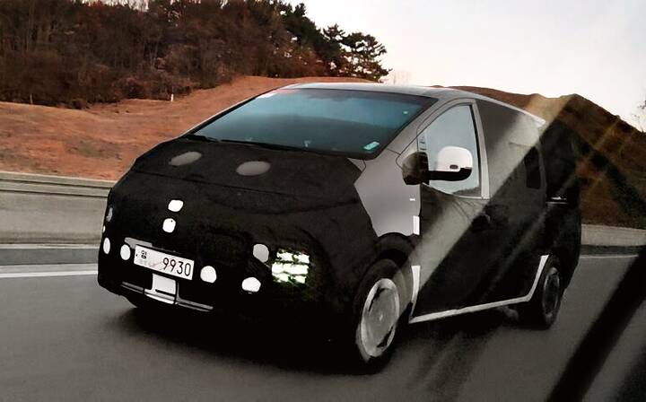 2026 Hyundai Staria EV_newcarscoops_919e