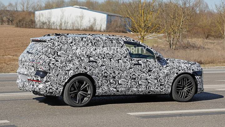 imgi_18_2027-audi-sq9-spy-shots--photo-via-baldauf_100964110
