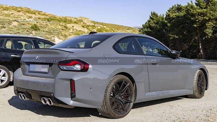 2026 BMW M2 xDrive_newcarscoops_0015