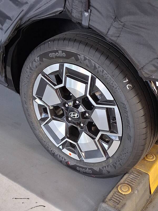 Hyundai’s new HE1i compact SUV_newcarscoops_4baddeb