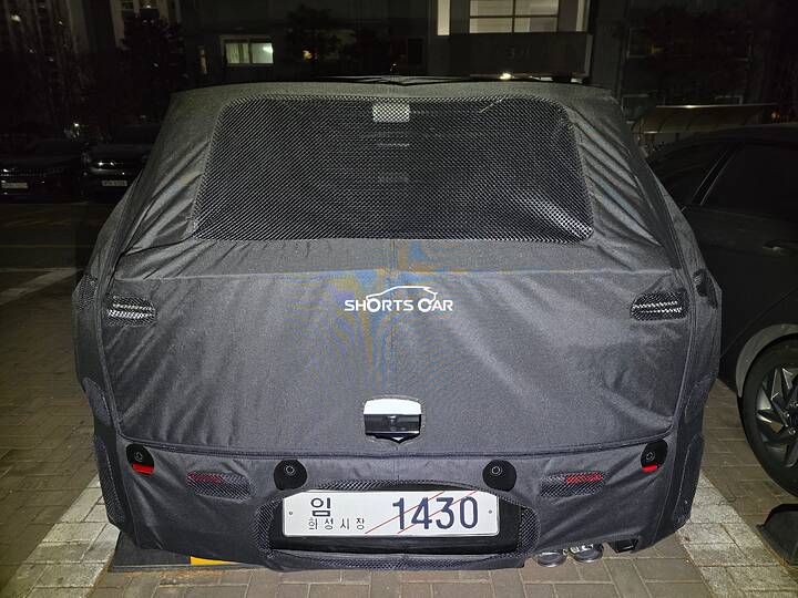 imgi_47_hyundai-bayon-bc4-hybrid-spied-newcarscoops_5