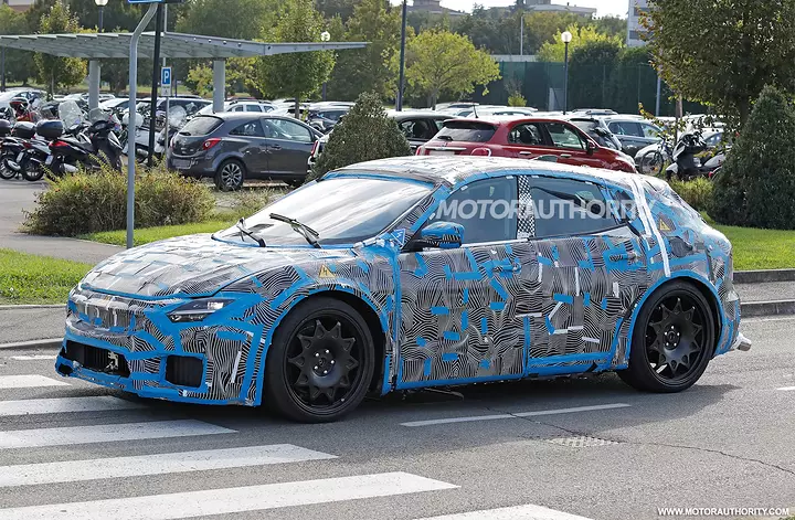 2026-ferrari-electric-vehicle-test-mule-spy-shots--photo-via-baldauf_100941424_h