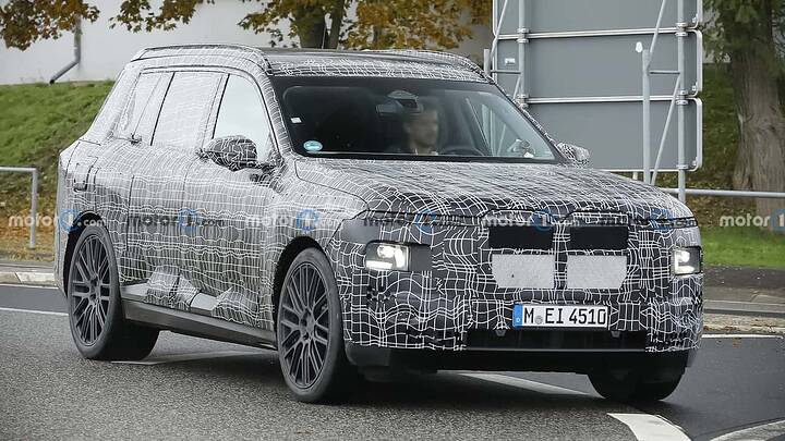 imgi_236_bmw-x7-2026-erlkonig
