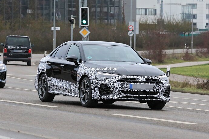 facelifted-audi-s3-spied-with-smaller-grille-maybe-bmw-can-learn-a-thing-or-two-from-it_21