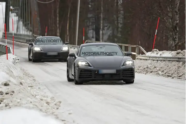 porsche_100957962_l