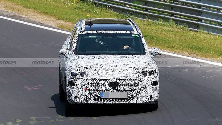 El nuevo Mercedes GLB 2027 se enfrenta a Nürburgring en unas pruebas vitales para el desarrollo 4