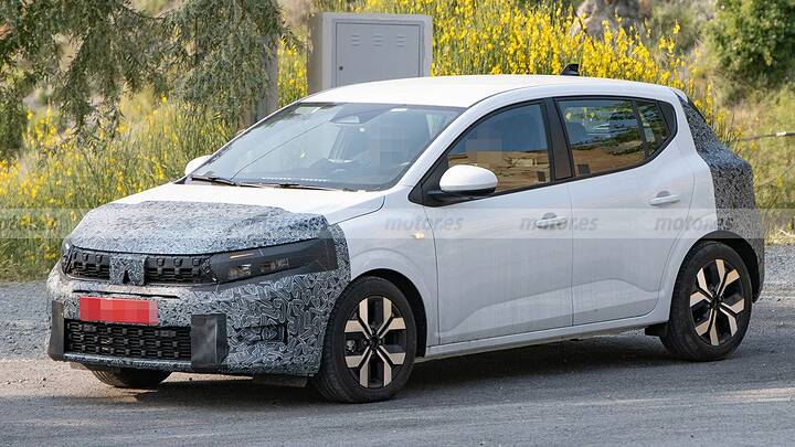 El coche barato más vendido se aleja de los chinos con una actualización que llega en 2025 repleta de mejoras 2