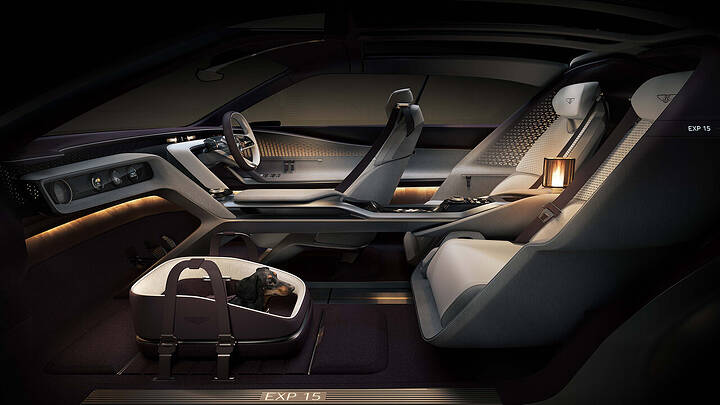 24 - EXP 15 Interior