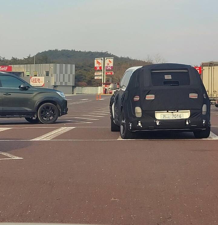 thumb-1a2d82a0d1e292c3069e3a652bbbc2b6_1765516082_9567_950x977