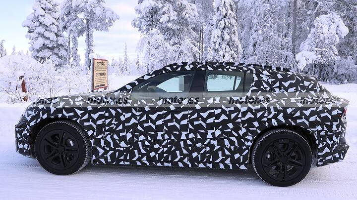 mercedes-amg-gt-suv-electrico-fotos--newcarscoops-2026113183-1773922765_9