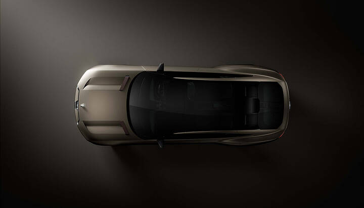 8 - EXP 15 Exterior