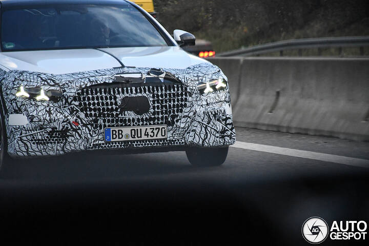 mercedes-maybach-s-680-x223-2026-164fb-c505003012025222959_5