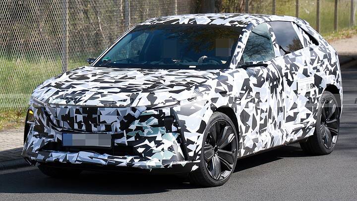 Following the Mazda6e comes a new SUV, the electric Mazda CX-6e has been spotted in Europe.