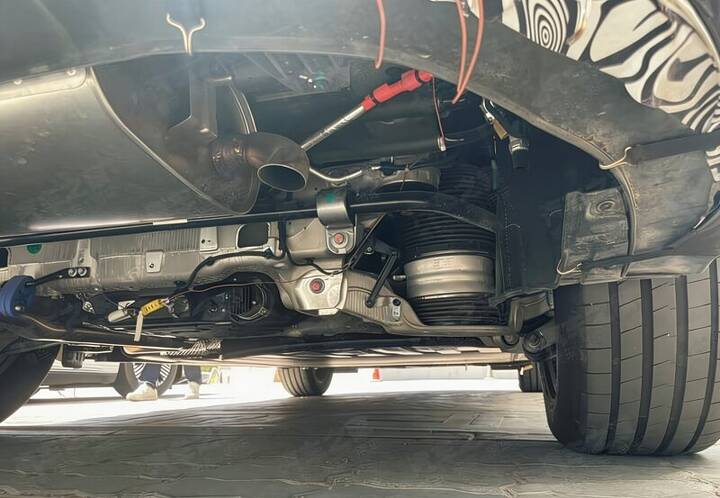 Zeekr 8X’s interior leaked7-2-800x554