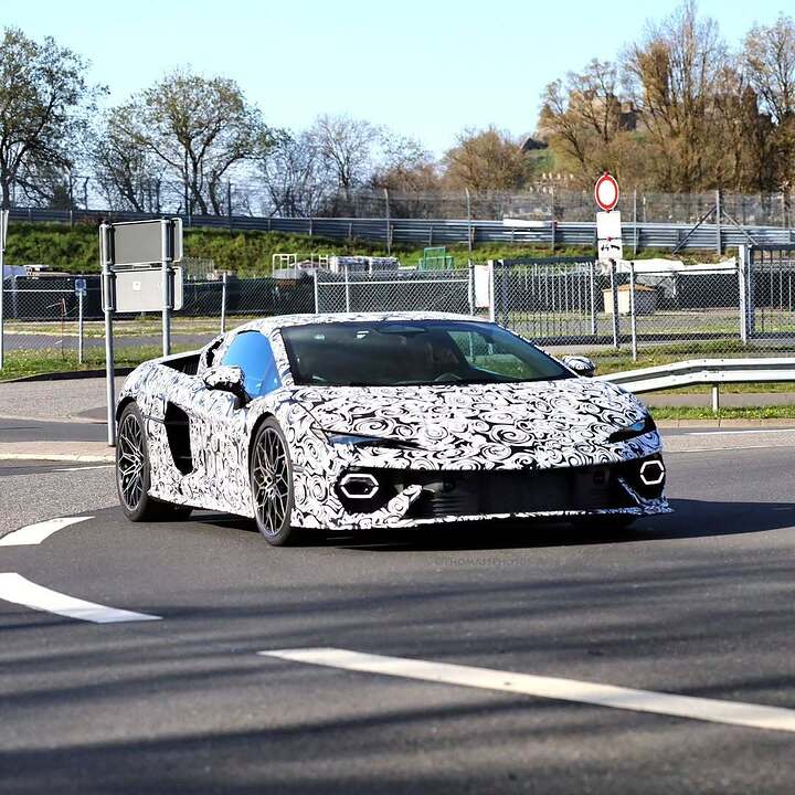 The upcoming Lamborghini Temerario Spyder testing @ the @nuerburgring Nordschleife! #lamborgh