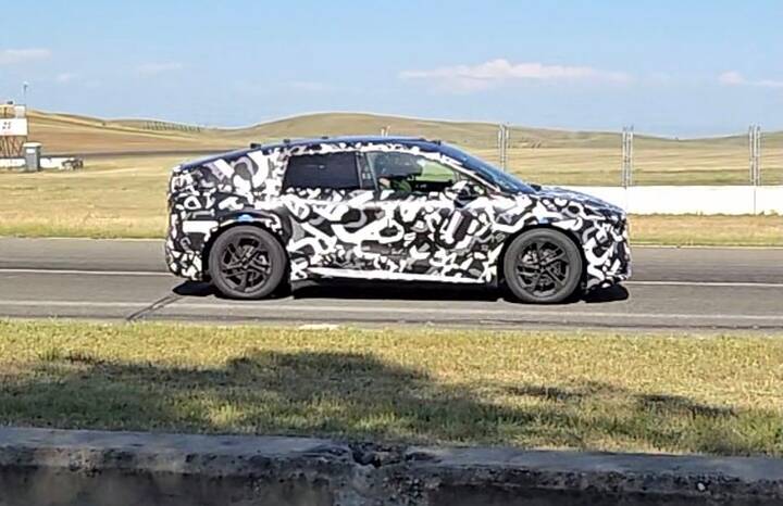 Lucid Cosmos test vehicle spotted on the race track - newcarscoops - 1204