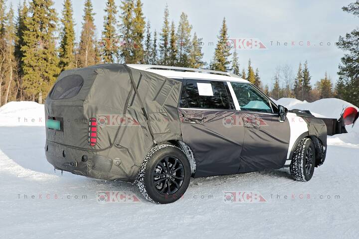 hyundai-palisade-xrt-arctic-circle-4-scaled