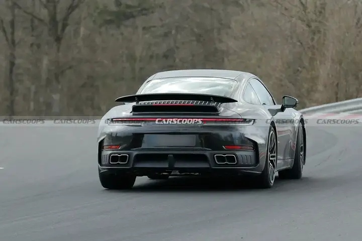 2026-Porsche-911-Turbo-S-324-8-1536x1026
