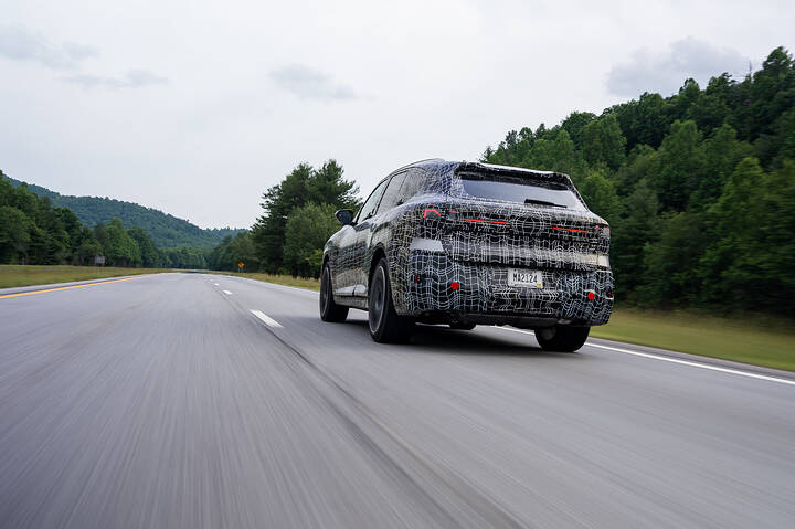 2027 BMW X5_newcarscoops_5289-highRes