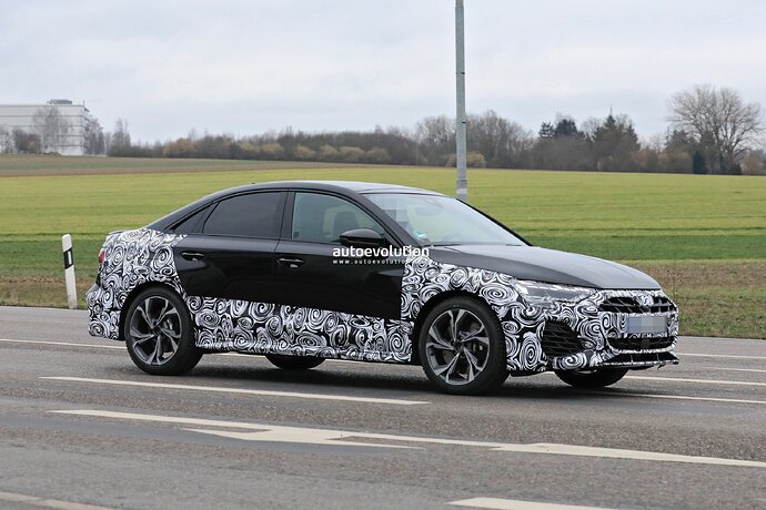 facelifted-audi-s3-spied-with-smaller-grille-maybe-bmw-can-learn-a-thing-or-two-from-it_24