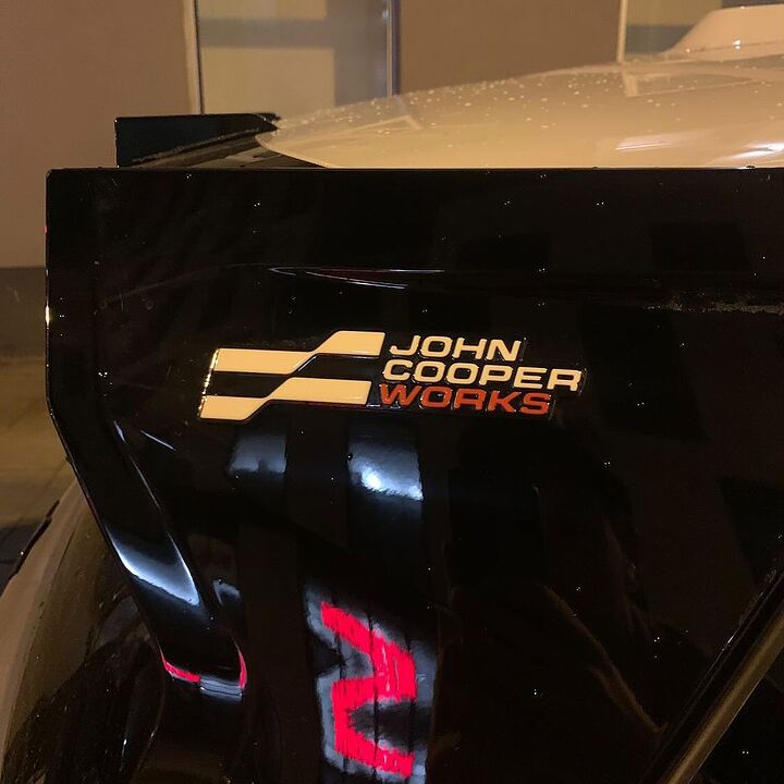 374172621_17901463535845328_8779148421565596294_n