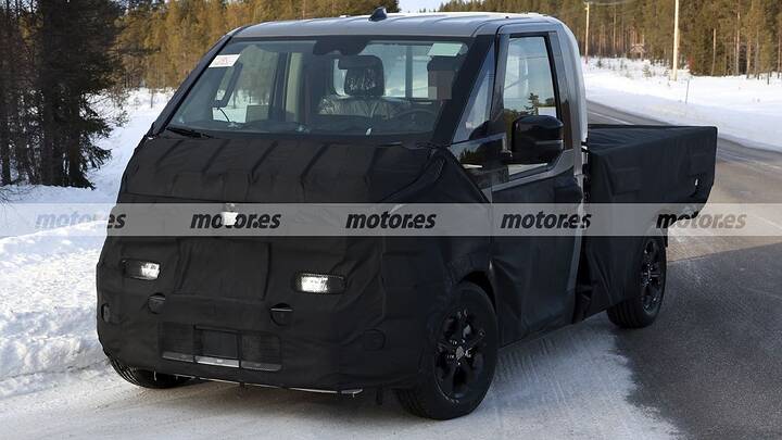 kia-pv5-chasis-fotos-espia-2025106784-1740050550_6