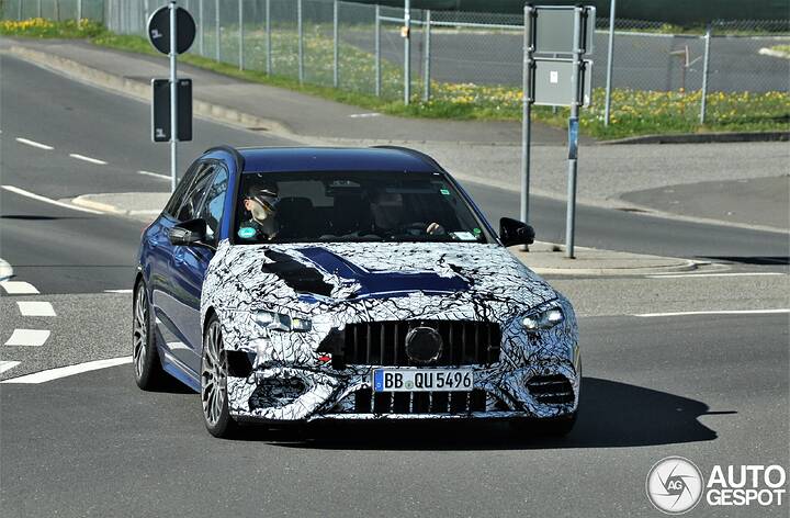 mercedes-amg-c-53-estate-s206-newcarscoops_1