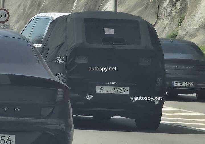 thumb-2027 Genesis GV90_newcarscoops_5ff17763230079612950x667